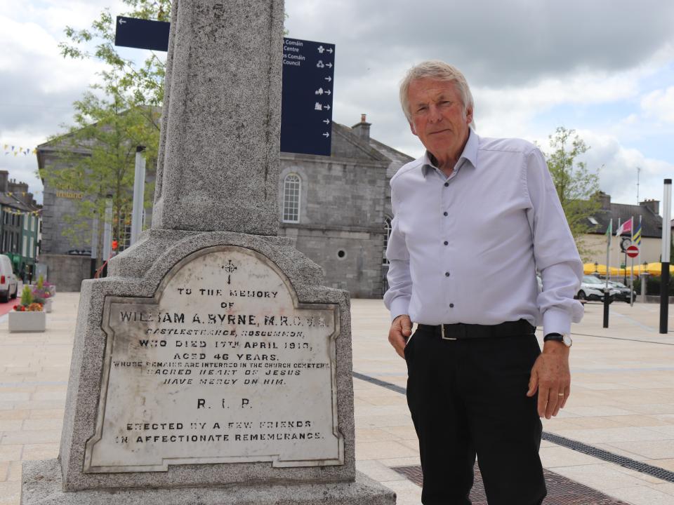 -Donal Connolly at Roscommon Town Sq memorial